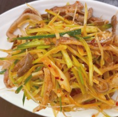 ガツ細切りピリ辛和え