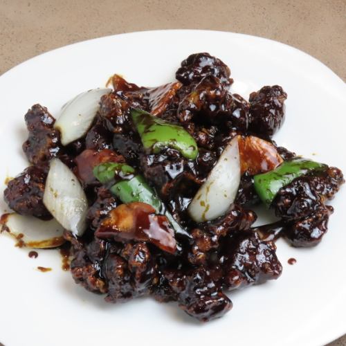 本場の味を体感できる！絶品酢豚