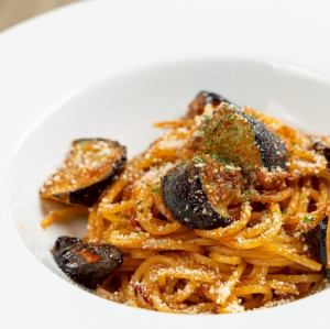 튀긴 가지 보로네제