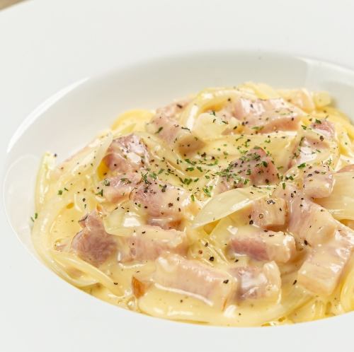 濃厚カルボナーラ