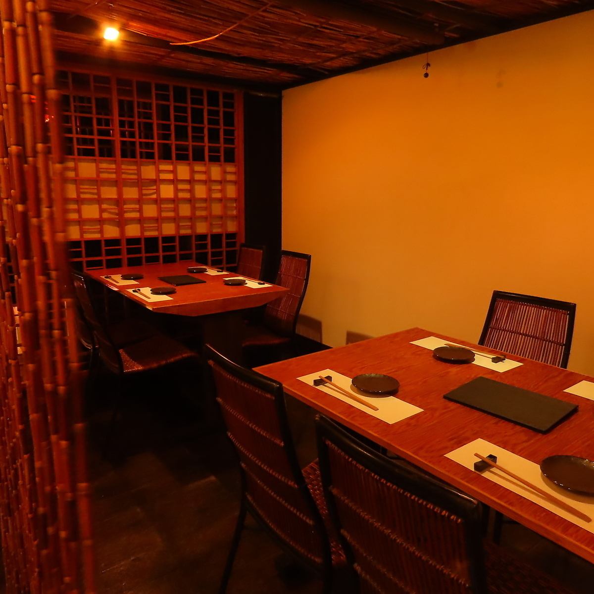 We have private tatami rooms and table seating that can accommodate up to eight people.