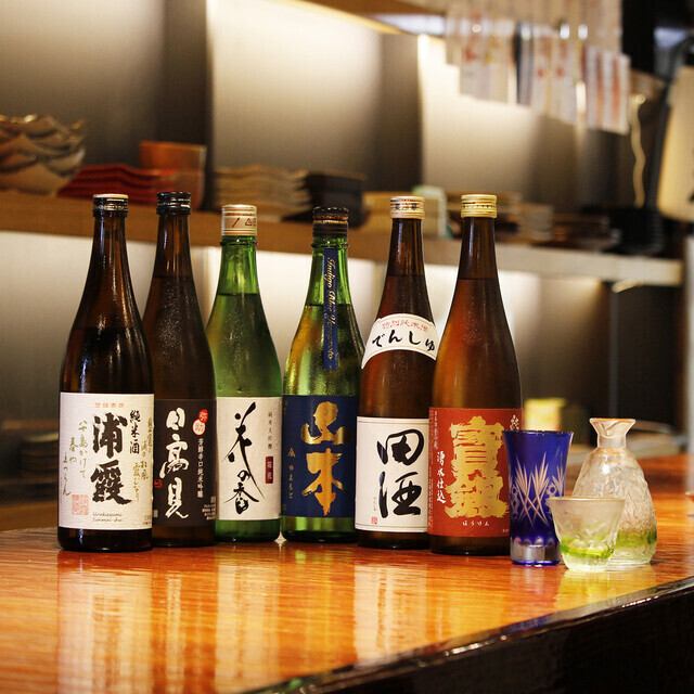 We offer a carefully selected selection of sake from all over Japan, purchased on the day.