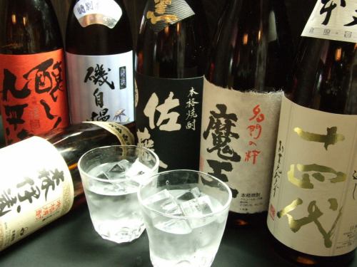 More than 50 types of sake and shochu