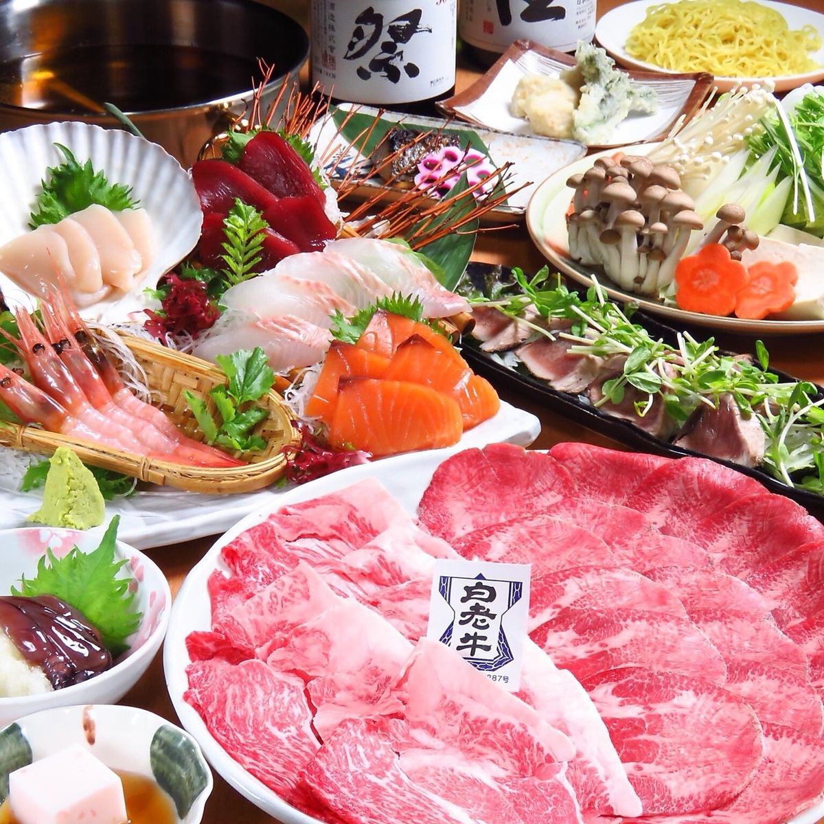 旬の新鮮な魚介と季節限定や非売品も含む日本酒の品揃えに自身あり！
