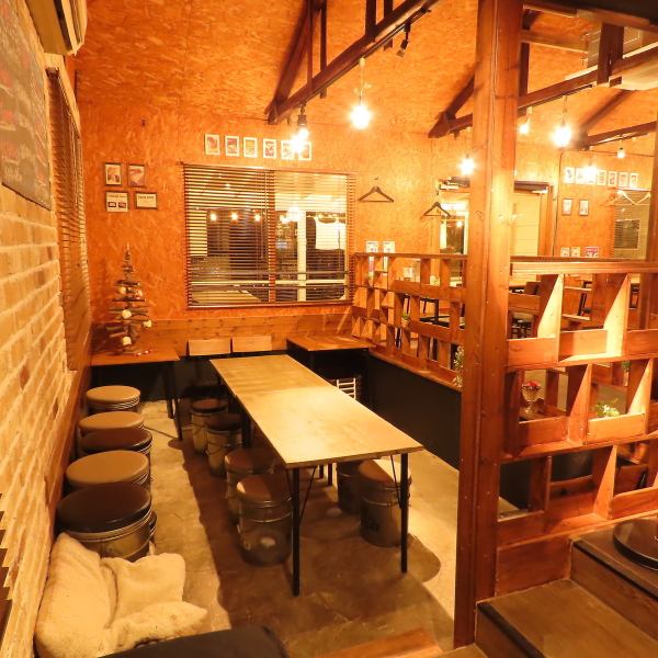 【大人数でのご宴会もOK】プライベートな飲み会にも使いやすいVIP席をご用意しております。小さなお子様連れのお客様も安心してご利用いただけます！最大10名様前後までのご宴会に対応可能！ご家族ご友人とのパーティーやイベント打ち上げなど様々なシーンでご利用ください♪