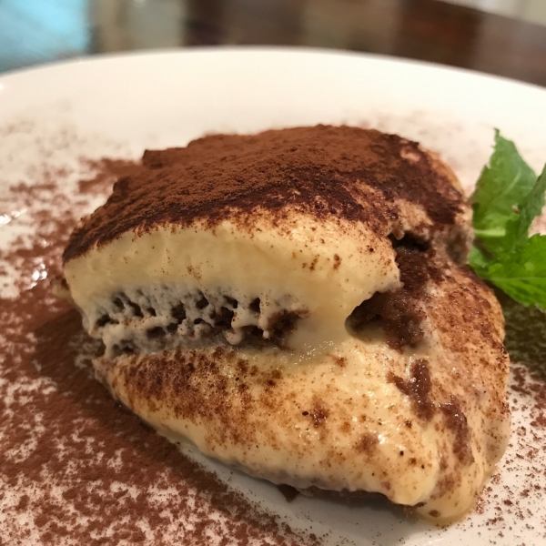 [Delicious dessert after a meal◆] Dolce Tiramisu 770 yen (tax included)