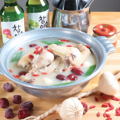 当店人気メニュー参鶏湯