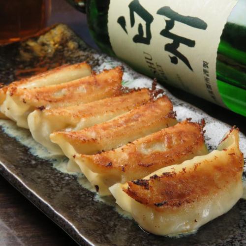 焼き餃子