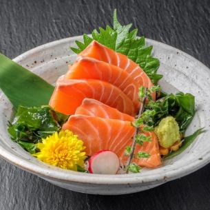 Bluefin tuna lean sashimi/salmon sashimi