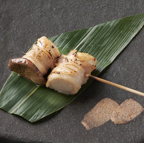 Meat-wrapped king oyster mushroom skewers