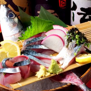 [Welcome and farewell party recommended] 120 minutes all-you-can-drink ☆ Special selection with fresh fish sashimi! Luxury course with 5 types of skewers including Wagyu beef skewers & special dishes 4000 yen ☆