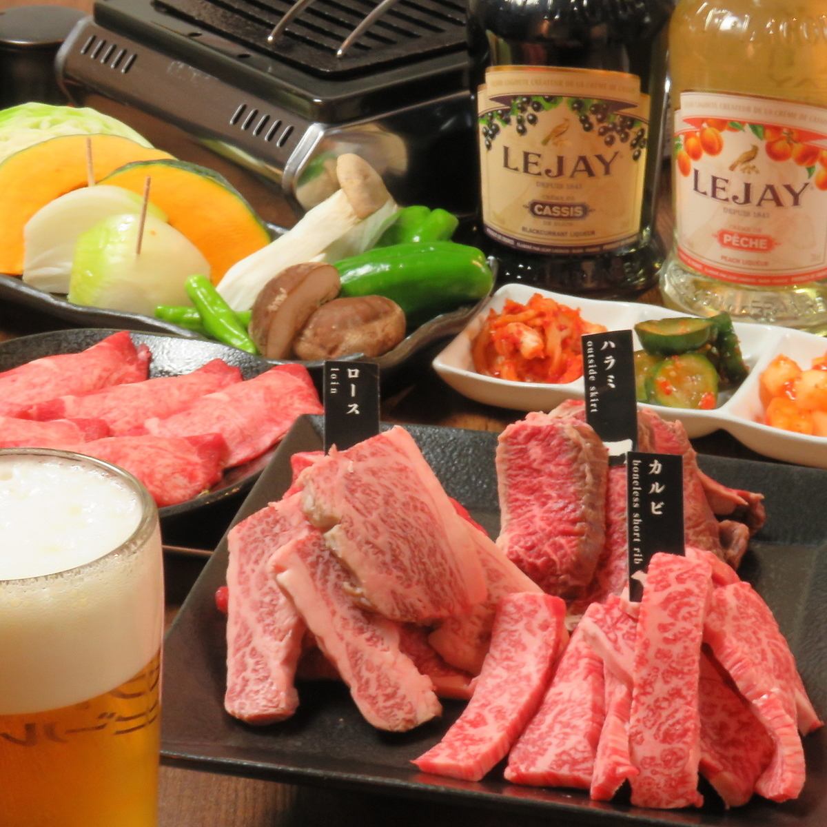 Private room for up to 6 people.Enjoy wagyu beef [120 minutes all-you-can-drink]! Luxury course 7,700 yen