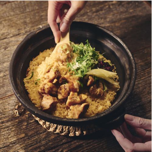 知床鶏と九条ネギ 新生姜の土鍋飯