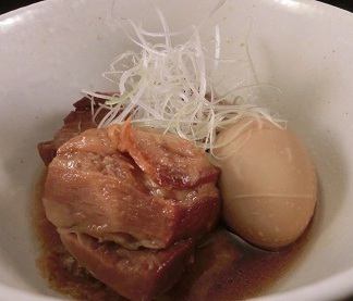 Braised pork (with boiled egg)