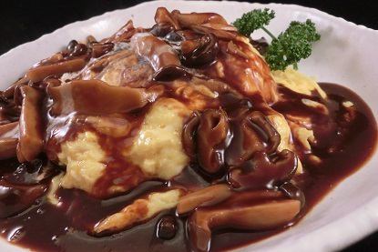 Soft-boiled demiglace omelet rice