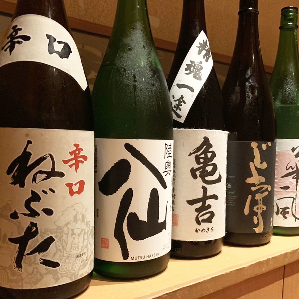 Delicious seafood dishes and sake! Various local sake unique to Aomori are also available♪