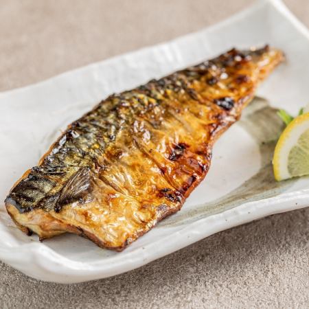 Grilled salted mackerel