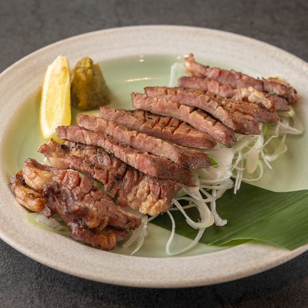 Grilled beef tongue