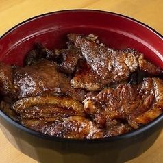 炭烤帶廣豬肉飯