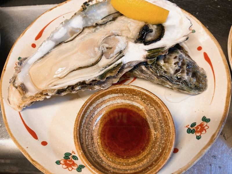 “今日推荐”是Shinme的招牌菜品，可以品尝到新鲜的时令食材。