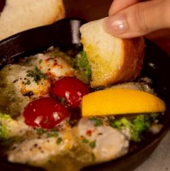 美味的大蒜牡蠣