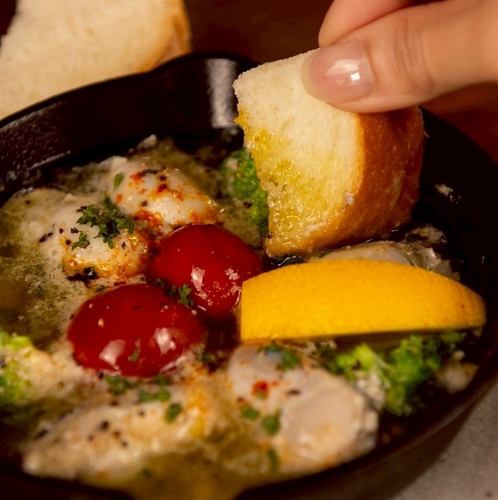 美味的大蒜牡蠣