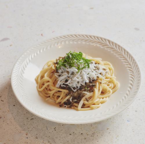 柚子胡椒香るしらすのパスタ