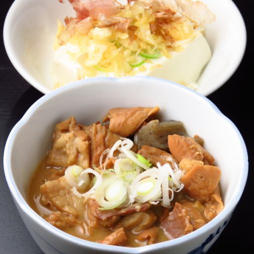 Perfect for this time of year♪ Offal stew & boiled tofu