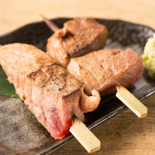 まぐろステーキ