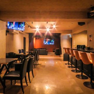【最大40名まで◎】上質なオシャレ空間を広々と。宴会や結婚式の二次会、三次会にも。