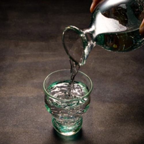 【お鮨をお好きなお酒でご堪能ください】