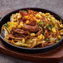 철판돼지김치볶음