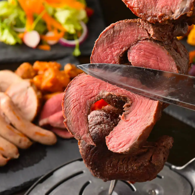 【大人気】 3時間飲み放題「炭火本格プレミアムシュラスコ8種食べ放題コース」 5000円 ミートハウス 上野店