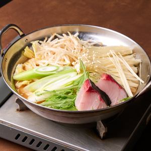 囲のブリ鍋　1人前