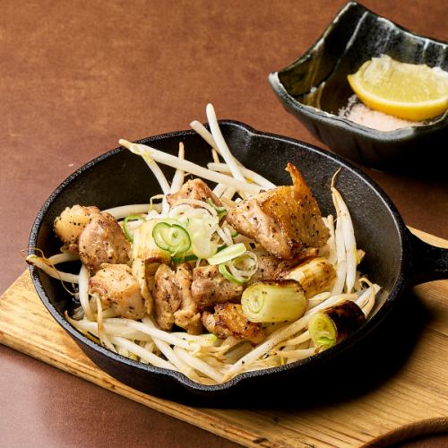 徳島県産阿波尾鶏の炙り焼き