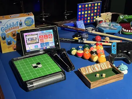 シーシャと遊びが融合！飲み放題＆遊び放題の空間で朝まで最高に盛り上がるひと時を。