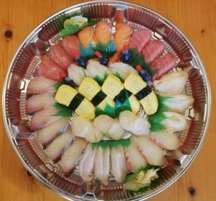 Assorted sushi (picture is for 4 people) *The content is an image