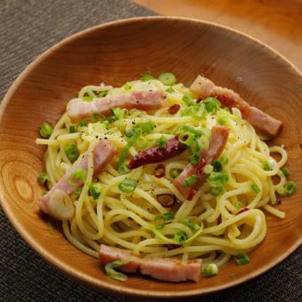 ◆お得なランチセット◆パスタ・サラダ&ドリンク付き 1500円（税込）