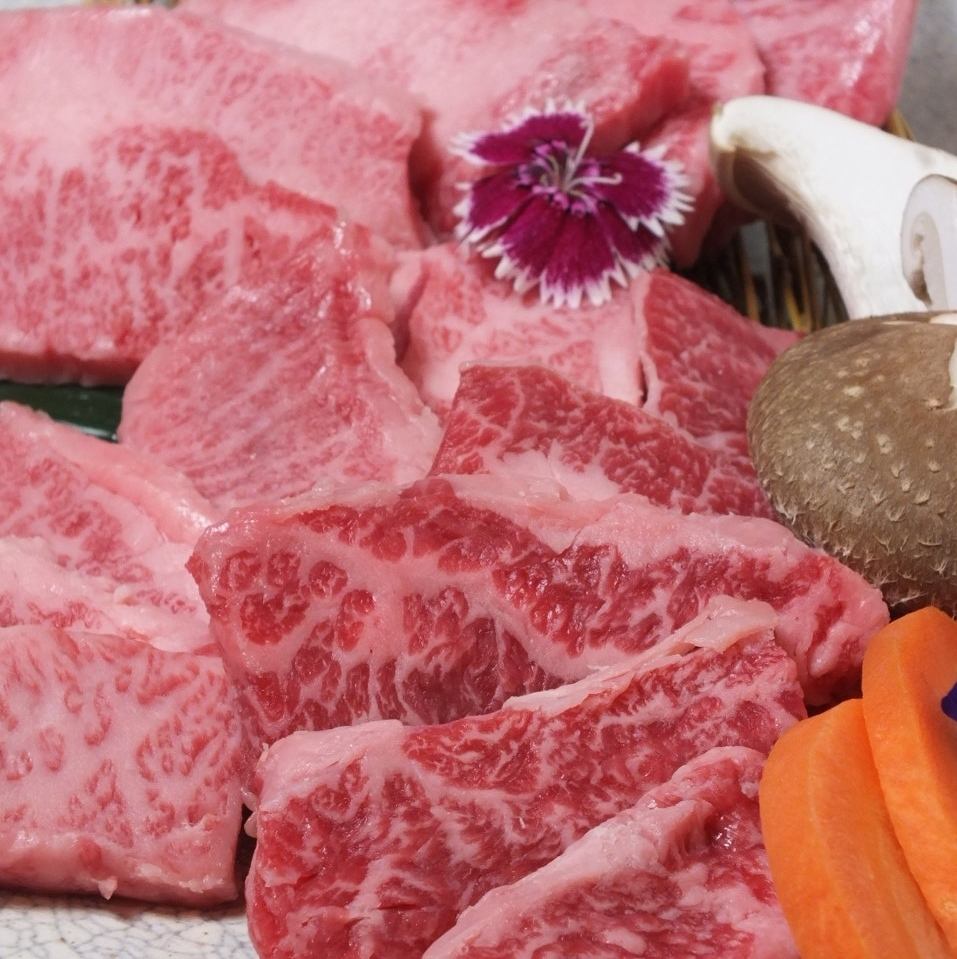 我们提供美味的肉♪我们非常注重肉的新鲜度和品质。