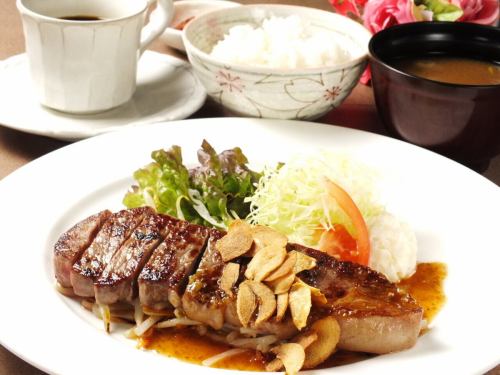 1.5倍！大牛排套餐 2000日圓