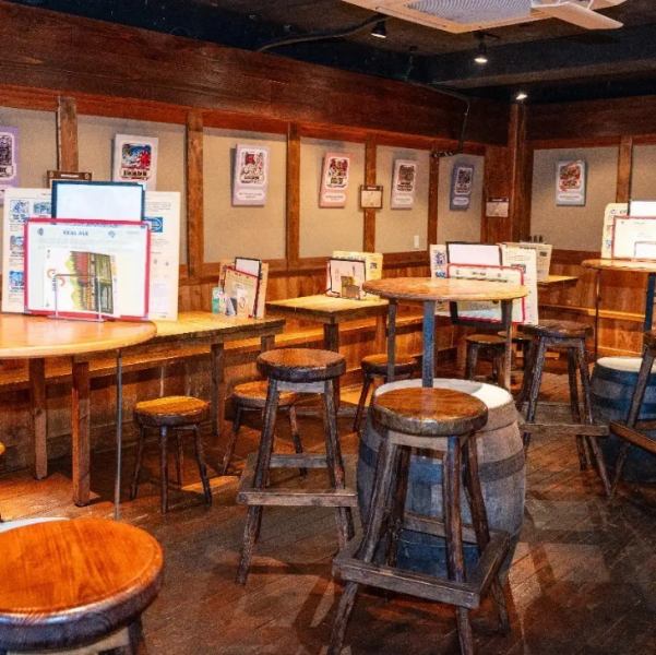 【古民家完全貸切】高田馬場では珍しい古民家スタイルの店内を貸切いただけます！貸切は15名様から30名様までご利用可能！またテラス席も利用OKです。TVモニターも完備しており、テーブル席も自由に移動可能となっておりますので理想のパーティを実現！どこか懐かしい雰囲気の中、ゆったりプライベートな時間を過ごせます。