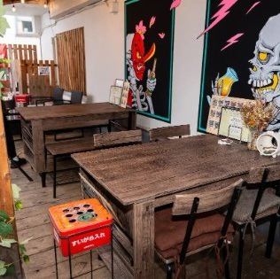 Enjoy Baird's craft beer while feeling the pleasant breeze on the spacious terrace seats.As the drinks pile up, the conversation flows and you can enjoy a luxurious moment.Of course, it can also be used for private parties.This is a space where you can enjoy a sense of openness and a luxurious moment.Feel the pleasant breeze and enjoy delicious food and drinks to your heart's content.