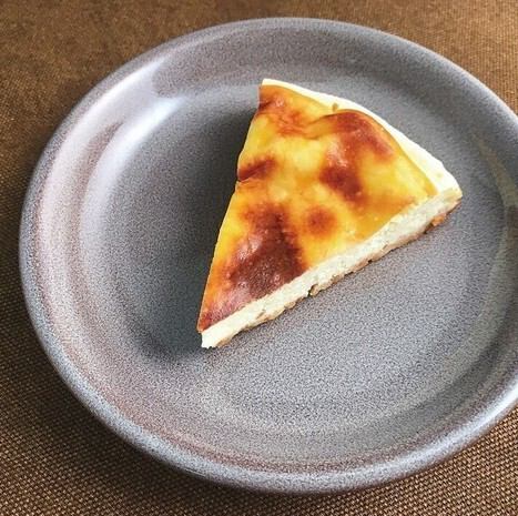 ベイクドチーズケーキ