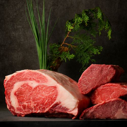 Enjoy all-you-can-eat Kuroge Wagyu beef yakiniku at a great price! Lunch starts from 5,000 yen