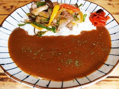 ラム丼頭のせカレー
