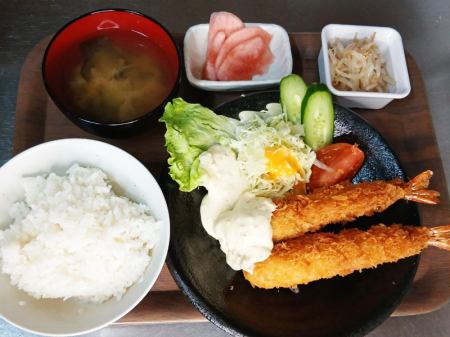 えびフライ定食