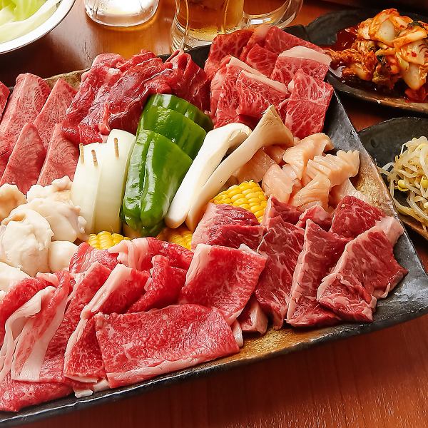[Nigiwai Course] The most popular course with 12 dishes only!