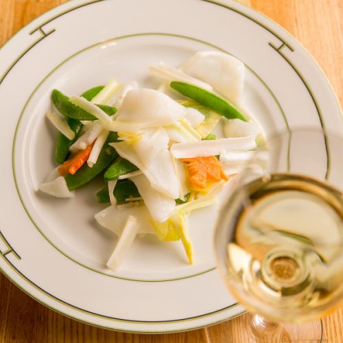 ◆ Stir-fried Aori squid and seasonal vegetables