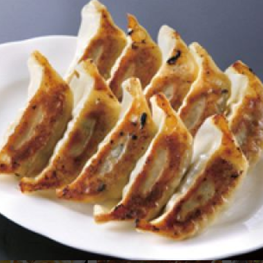 【当店看板メニュー★】宇都宮直送！焼き餃子（6個)528円（10個）825円（税込）