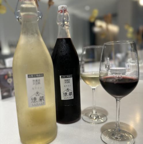 ランチにワインが飲める！